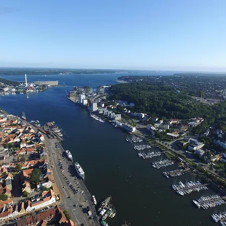 Schleiblick App 19 Daire Rabenkirchen-Faulück